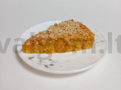 Švelnus pyragas su džiovintomis abrikosais pagrindine nuotrauka