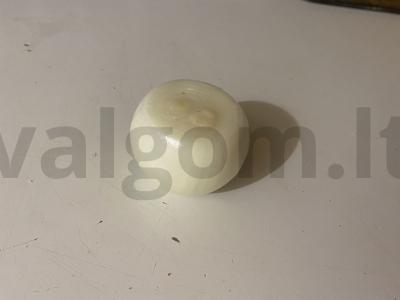 Žiedai iš svogūnų tešloje žiūrint mėgstamą filmą Žingsnis 1