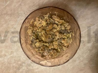 Šiltas salotas „Endžo“ su vištienos filė Žingsnis 6