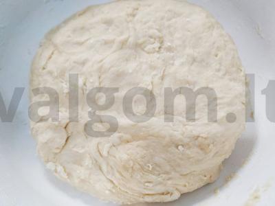 Velykiniai bandelės-nestai Žingsnis 3