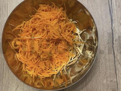 Salotas su rūkyta sūriu Žingsnis 2