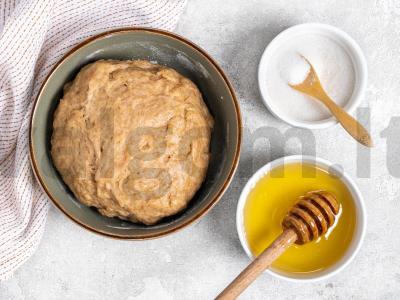 Vegetariški imbieriniai sausainiai Žingsnis 1