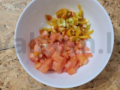 Frittata su daržovėmis ir sūriu orkaitėje Žingsnis 1