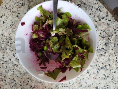 Virta burokėlių salotas Žingsnis 2