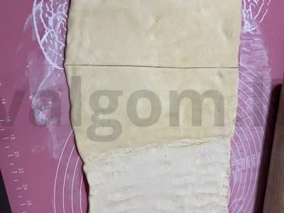 Sluoksniuotos bandelės su uogiene Žingsnis 1