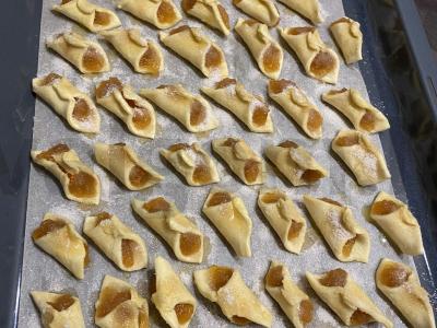 Sluoksniuotos bandelės su uogiene Žingsnis 5