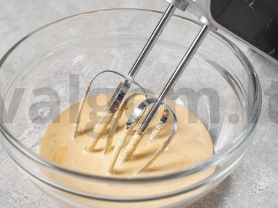 Medus biskvitas Žingsnis 3