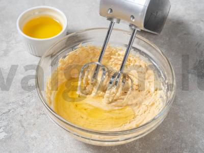 Medus biskvitas Žingsnis 4