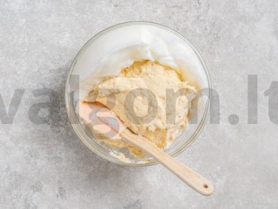 Medus biskvitas Žingsnis 6