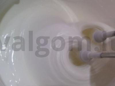 Beze su kukurūzų krakmolu Žingsnis 4