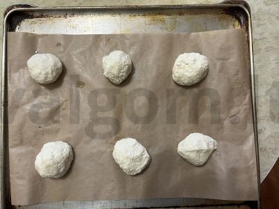 Mažai kaloringi varškės bandelės su bananų įdaru Žingsnis 5