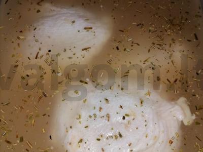 Vištienos šlaunelės po sūrio plutele Žingsnis 1