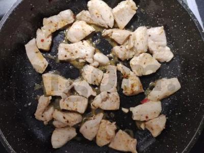 Sultingas vištienos filė su daržovėmis Žingsnis 2