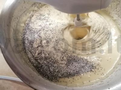 Paprastas keksiukas su aguonomis Žingsnis 3