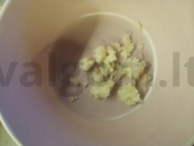 Cukinijos su sūriu ir česnaku Žingsnis 3