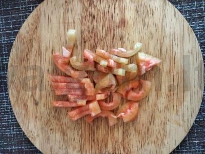 Daržovių salotas su slyvų padažu Žingsnis 2