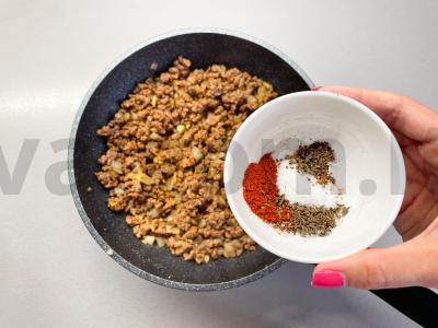 Ossetijos pyragas su mėsa Žingsnis 2