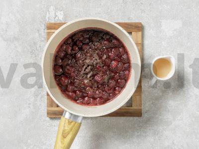 Uogienė „Vyšnios šokolade“ Žingsnis 3