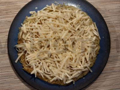 Pusryčiai 2 viename: bulvinis blynas su kiaušiniene Žingsnis 4