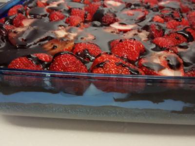 Braškės tortas pagrindine nuotrauka