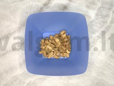 Šiltas salotas su vištiena Žingsnis 1