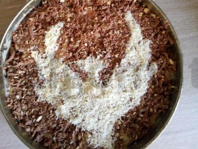 Meduolinis tortas su abrikosais Žingsnis 3