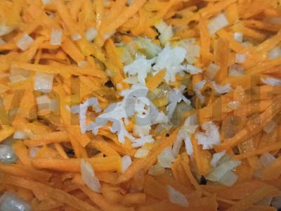 Bulvės troškintos su mėsa Žingsnis 4