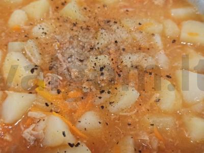 Bulvės troškintos su mėsa Žingsnis 8