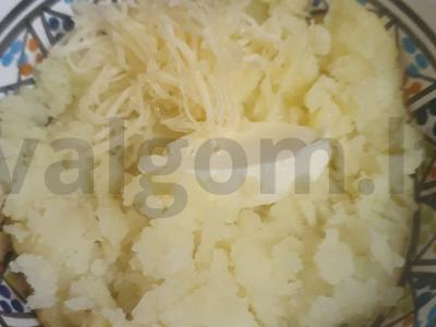 Kroška bulvė su grybais ir grietinėlėmis Žingsnis 4