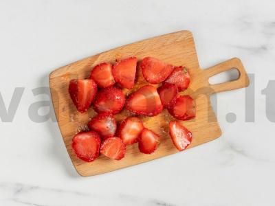 Spanguolių uogienė žiemai Žingsnis 4