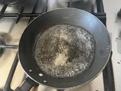 Traškūs žemės riešutų muesli pagal namų receptą Žingsnis 1