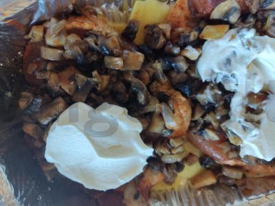 Kiaulienos eskalopas su grybais po sūrio kepure Žingsnis 6