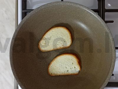 Tostai su bananais ir varškės sūriu Žingsnis 2