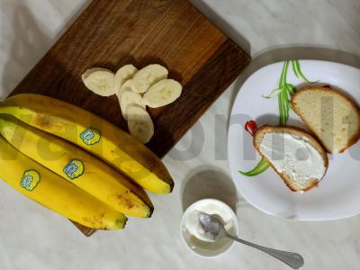 Tostai su bananais ir varškės sūriu Žingsnis 4