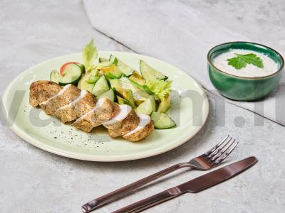 Rūkyta kalakutienos filė rūkyme skystyje pagrindine nuotrauka