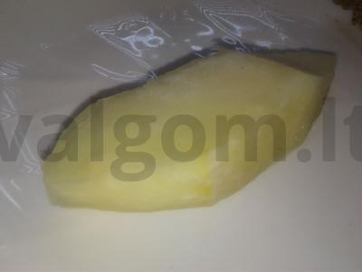 Kanarė su melionu ir cinamonu Žingsnis 1