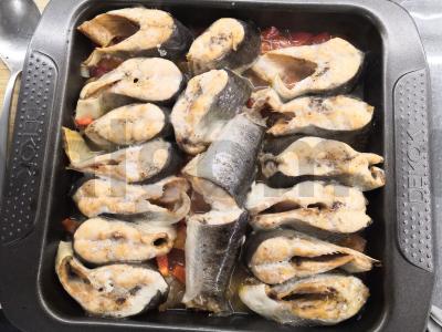 Rožinė lašiša su daržovėmis Žingsnis 8