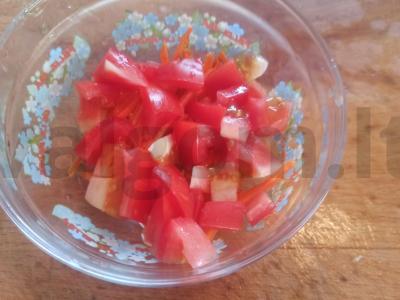 Salotos su korėjietiška morkyte ir dešrelėmis Žingsnis 2