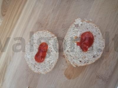 Kiaušinienė ir karšti sumuštiniai pusryčiams Žingsnis 3