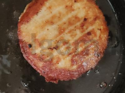 Namų burgeriai su Cezario padažu Žingsnis 1