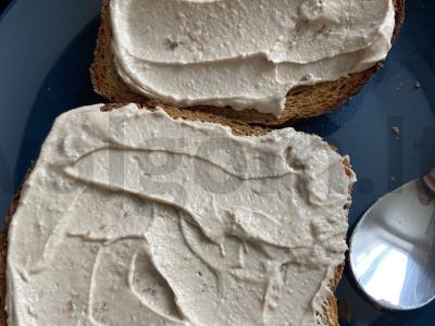 Vegetariškas sumuštinis su korėjietiška morkų salotomis ir grybais Žingsnis 2