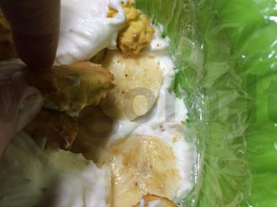 Grietinėlės tortas iš sausainių su bananais Žingsnis 4