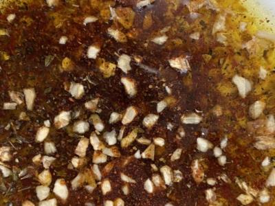 Maži bulvės ir vištienos blauzdelė orkaitėje Žingsnis 2