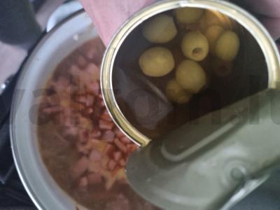 Sultinys su virtomis-rūkytais šoninėmis ir dešromis Žingsnis 3