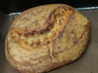 Skaniausias latviškas rūgščiai saldus duona pagrindine nuotrauka