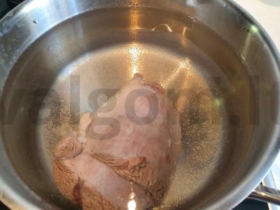 Jautienos filė sriuba su vermišeliais Žingsnis 1