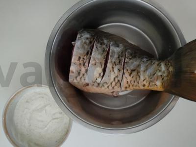 Keptas karpis grietinėje Žingsnis 1