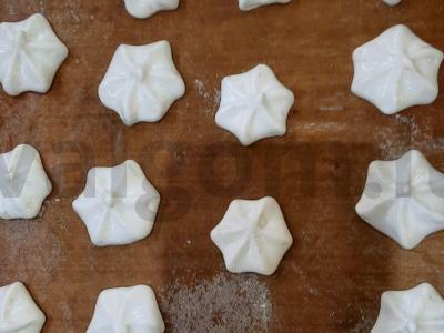 Meringos sausainiai Žingsnis 2