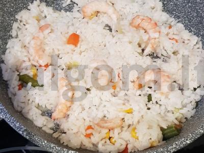 Ryžiai su daržovėmis ir krevetėmis Žingsnis 3