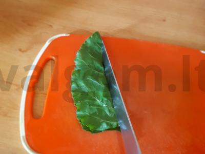 Beigluteninės plokštelės su sūriu ir žolelėmis Žingsnis 3